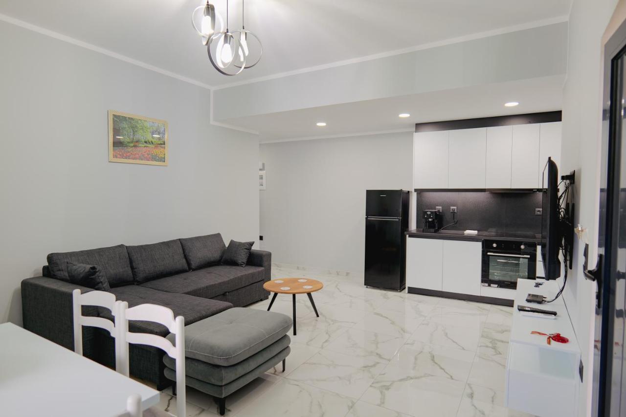 Iphigenia Luxury Flat Apartment Саранде Екстериор снимка