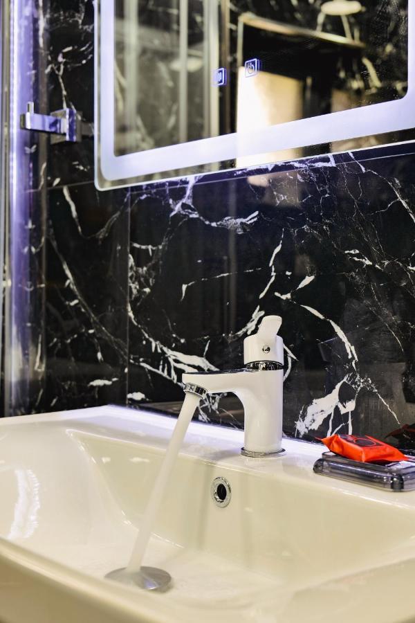 Iphigenia Luxury Flat Apartment Саранде Екстериор снимка