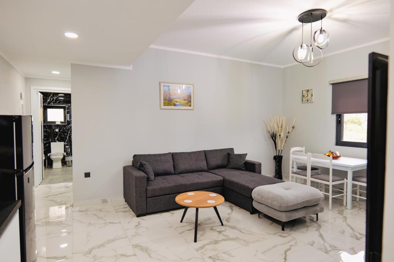 Iphigenia Luxury Flat Apartment Саранде Екстериор снимка