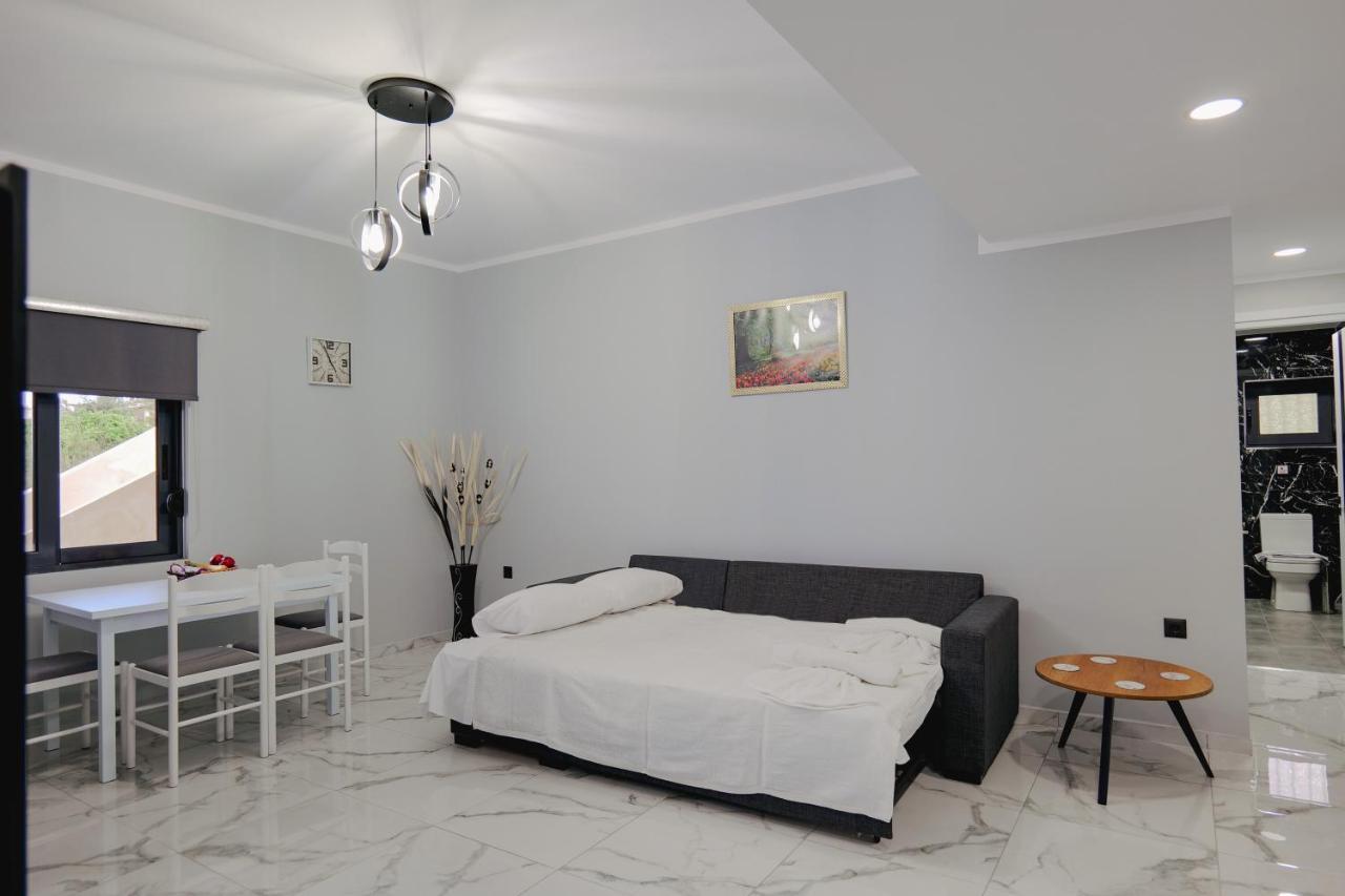 Iphigenia Luxury Flat Apartment Саранде Екстериор снимка